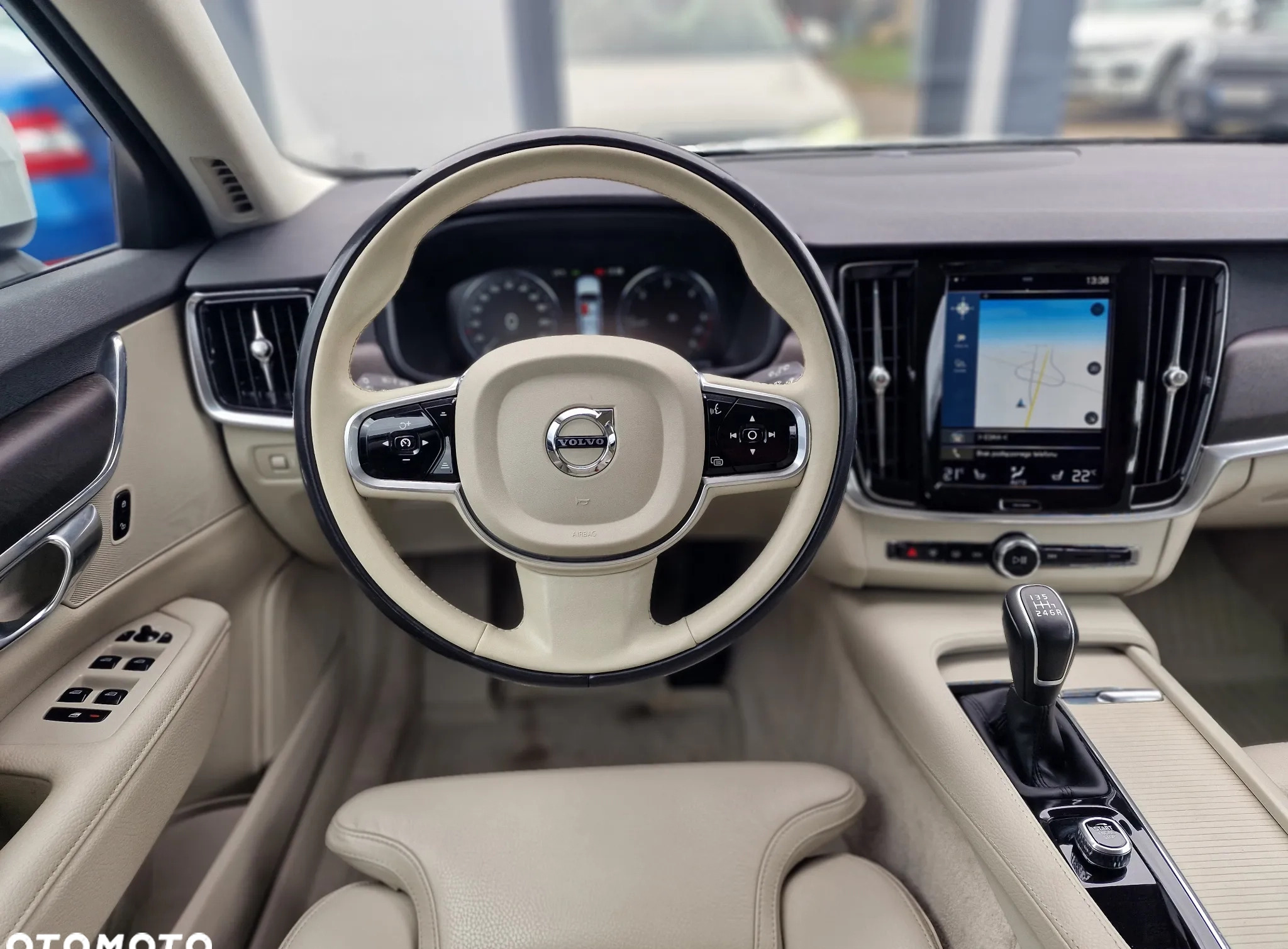 Volvo V90 Cross Country cena 84900 przebieg: 375480, rok produkcji 2017 z Ryki małe 497